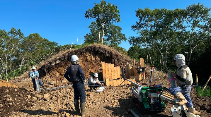 暮らしには電気が必要なことがわかるリビングの画像